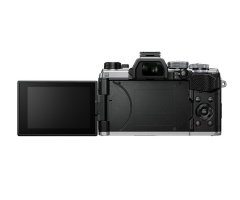 OM SYSTEM OM-5 BODY SILVER