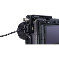 Sirui Sony FX3 & FX30 için Kamera Kafesi - Siyah