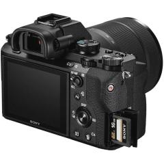Sony A7 II 28-70mm Kit Aynasız Fotoğraf Makinesi
