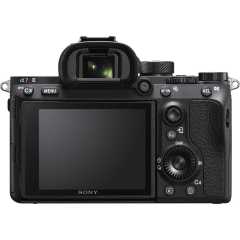 Sony A7R III A Aynasız Fotoğraf Makinesi (Sony Eurasia Garantili)