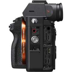 Sony A7R III A Aynasız Fotoğraf Makinesi (Sony Eurasia Garantili)
