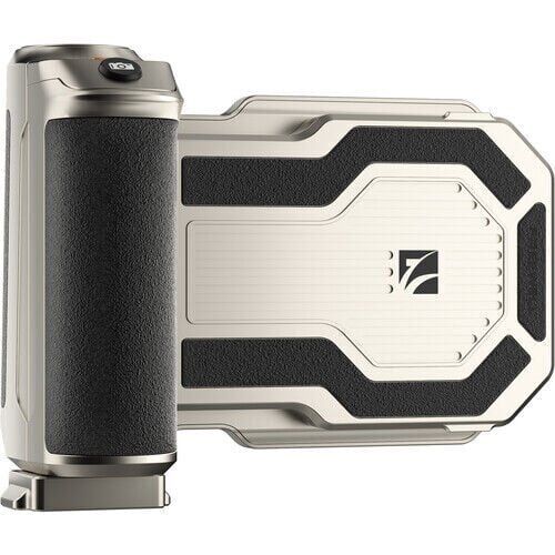 Universal Pro SSD Hub for smartphones supports up to 8TB M.2 SSDs, 10Gbps USB-C transfer