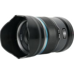 Sirui Sniper 23mm F1.2 APSC Auto-Focus Lens (E Mount, Black, Carbon Fiber)