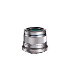 Olympus M.Zuiko 45mm 1.8  Silver Objektif  V311030Se000