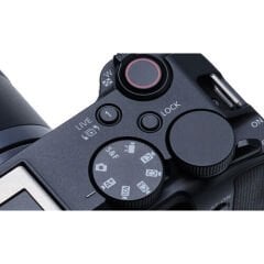 Canon EOS R50 V Body Aynasız Fotoğraf Makinesi