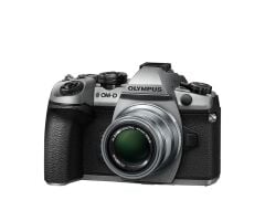 Olympus 45mm f/1.8 M.Zuiko - Silver