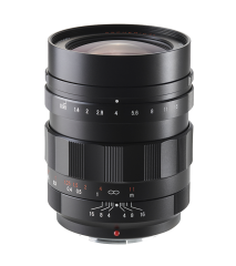 Voigtländer lens F0.95/17.5mm NOKTON